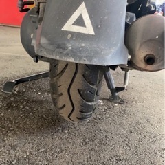 フットブレーキで楽々運転 ！HONDA BENLY ベンリー110 ホワイトの画像