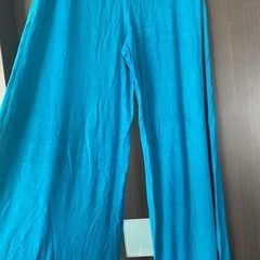 ワイドパンツの画像