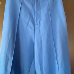 カラーパンツの画像