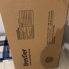 L字デスク　デスク、チェア　カーテンの画像