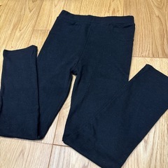 【取引中】64. 女の子長ズボン130cmの画像