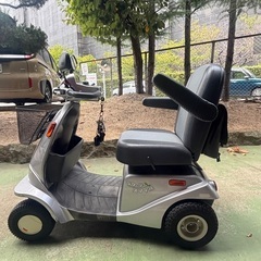 セニアカー　Kubota カバー付き　キー2本　バッグ付きの画像