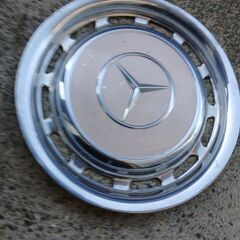 クラシツク―ベンツ純正ホイルキャツプオブジエ―として販売の画像