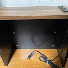 配線やルーターを隠す収納の画像