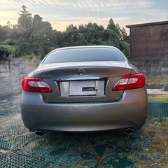 2011年式2500cc 日産、ＦＵＧA .Aパッケージ値下げします。の画像