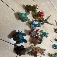 ポケモンフィギュアとおまけの画像