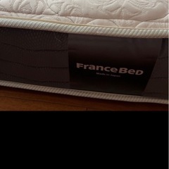 ベッド　セミダブルの画像