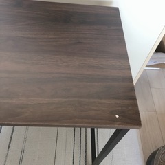 アイアンデスクの画像