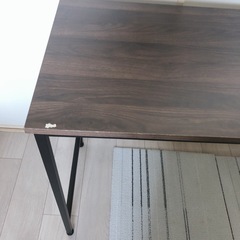 アイアンデスクの画像