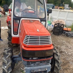 クボタトラクター の画像