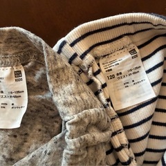 UNIQLOレギンス2枚セット 120cmの画像
