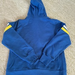 ジップアップ　パーカー　140の画像