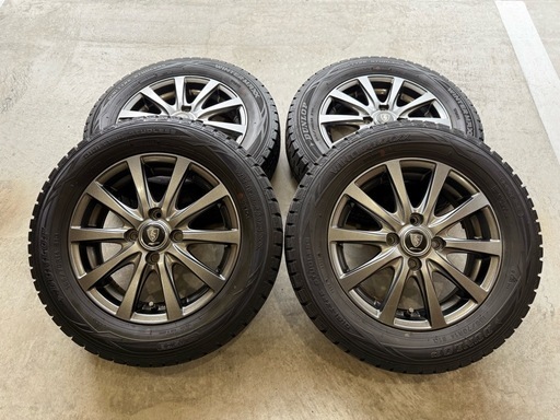 スタッドレスタイヤ 14インチ