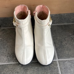 子供靴、ブーツ21.0cmの画像