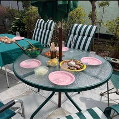 ガラステーブル　椅子4脚　セット　屋外　グリーン　　の画像