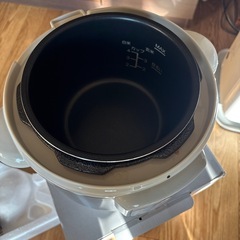 電気圧力鍋の画像