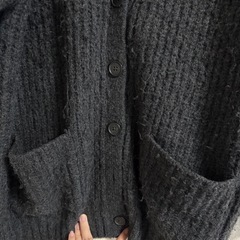 ユニクロ　カーディガンの画像