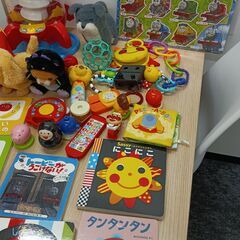 おもちゃ まとめ売り　パズル　絵本　知育玩具の画像