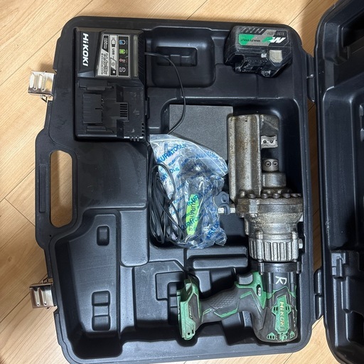 イクラツール　コードレス鉄筋カッター