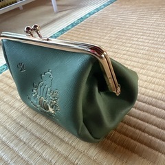 がま口型ポーチの画像