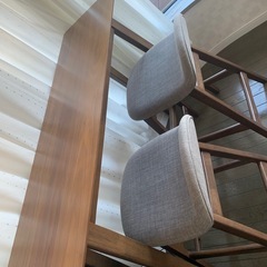 カウンターテーブル、チェアセットの画像