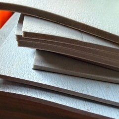 合成皮革の端材さしあげます差し上げますの画像