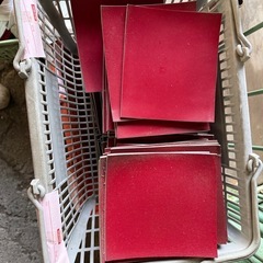 合成皮革の端材さしあげます差し上げますの画像