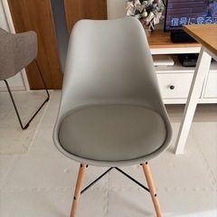 ニトリ　ダイニングチェアの画像
