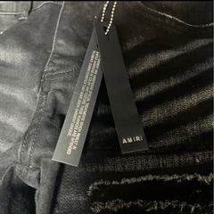 アミリ　ジーンズ
の画像
