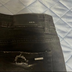 アミリ　ジーンズ
の画像