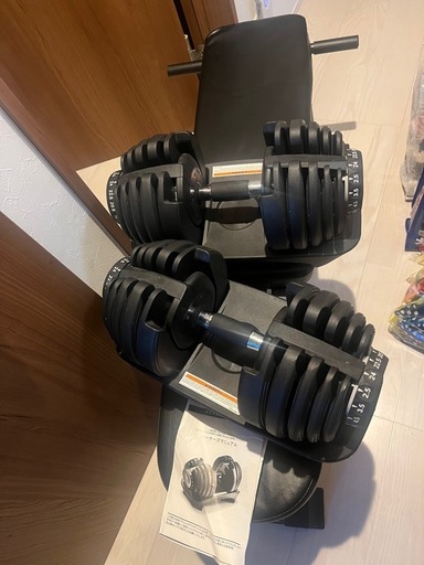 ダイヤル可変式ダンベル２４キロ×2 ベンチプレス