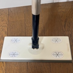 クイックルワイパーのようなフロアワイパー　フロアモップの画像