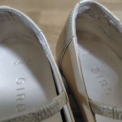 アシックス　GIRO ベージュパンプス　23センチの画像