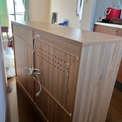 食器棚　キッチンカウンターの画像