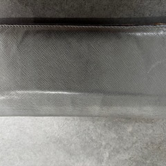 PRADA長財布【不思議な事が起きた財布】の画像
