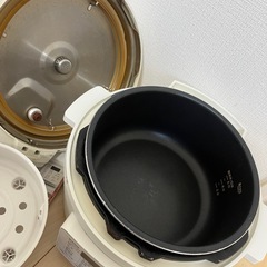 電気圧力鍋　アイリスオーヤマの画像