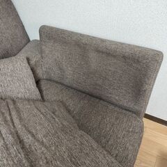 早い者勝ち！3人掛けソファ（4人掛け可）ブラウン系クッション付の画像