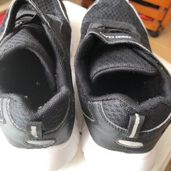 スニーカーキッズ21センチの画像