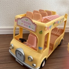 シルバニアファミリー　遊園地、幼稚園ばすバスの画像