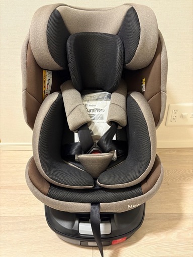 【受渡先決定】ネビオ ターンピットF 回転式 ISOFIX チャイルドシート 新生児