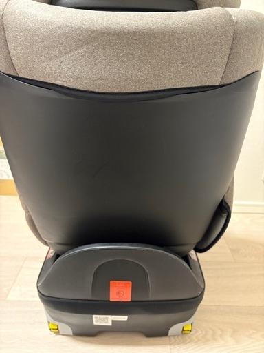 【受渡先決定】ネビオ ターンピットF 回転式 ISOFIX チャイルドシート 新生児