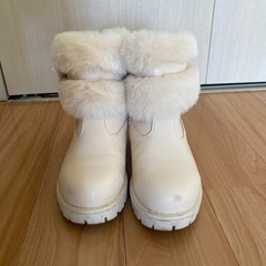 子供用ブーツの画像