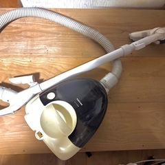 掃除機　東芝VC-CH60Eの画像