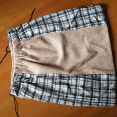 ARCHIVES（アルシーヴ）シープスキンのうな風合いのミニスカ（フリーサイズ）の画像