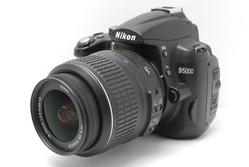 バリアングル液晶で自由な角度で撮影♪Nikon D5000 動画撮影も対応