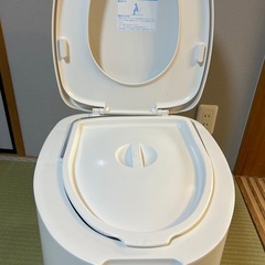 新品未使用　ポータブルトイレ　　介護　キャンプの画像