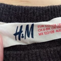 H&M130センチ　チュニックの画像