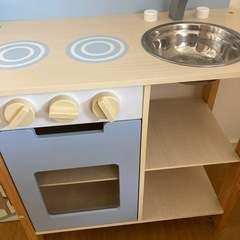 木製ままごとキッチンの画像