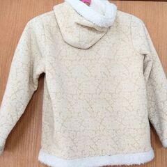 🌟130センチ　 アウターの画像