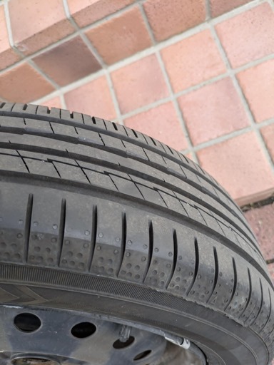 夏タイヤ4本　今年6月買ったばかり　日本製　155/65R14　ヨコハマタイヤ　ZERIOUS　